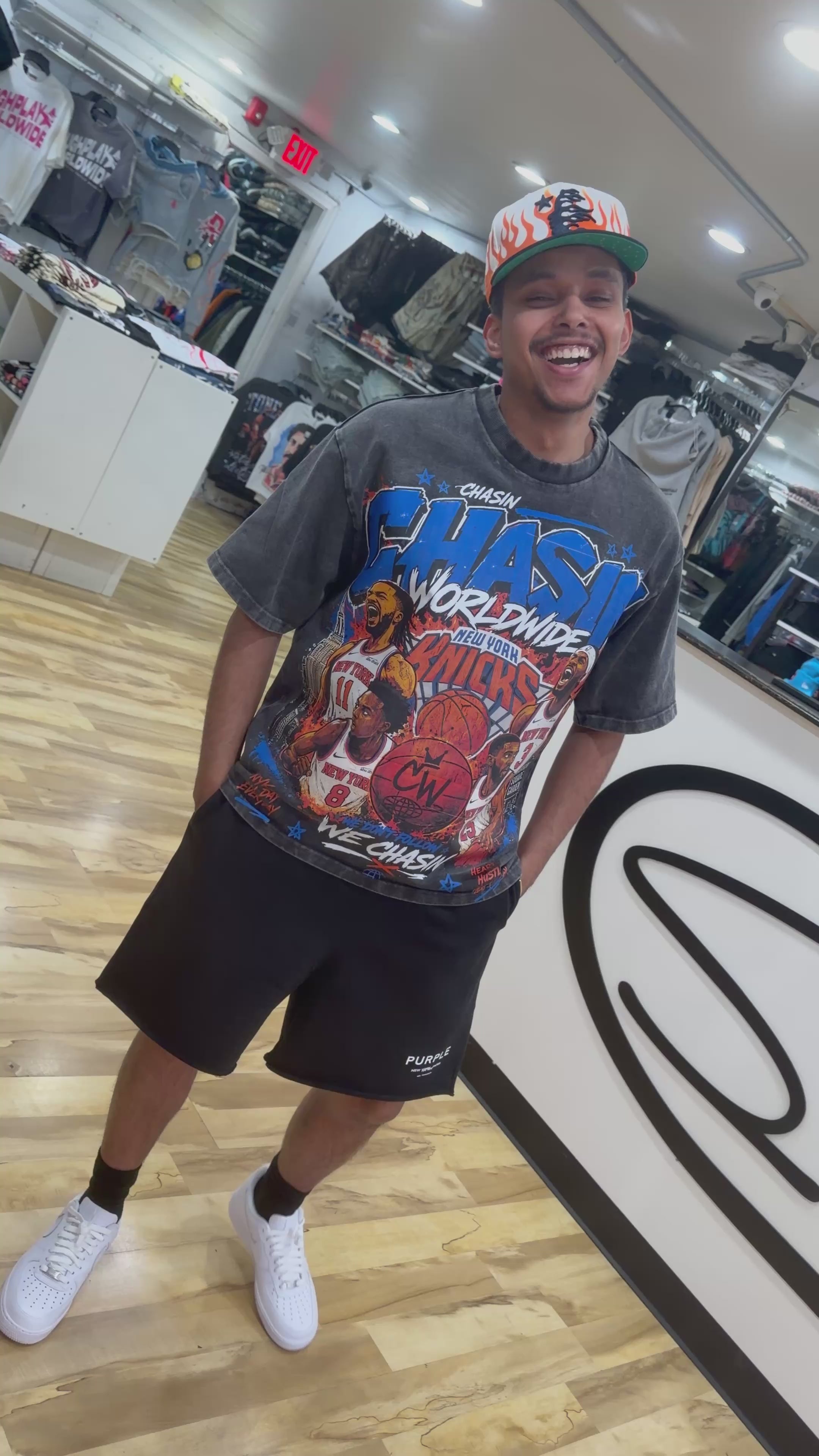 Chasin Worldwide get dat trophy t-shirt (RECOMMENDED TO BUY SIZE UP)